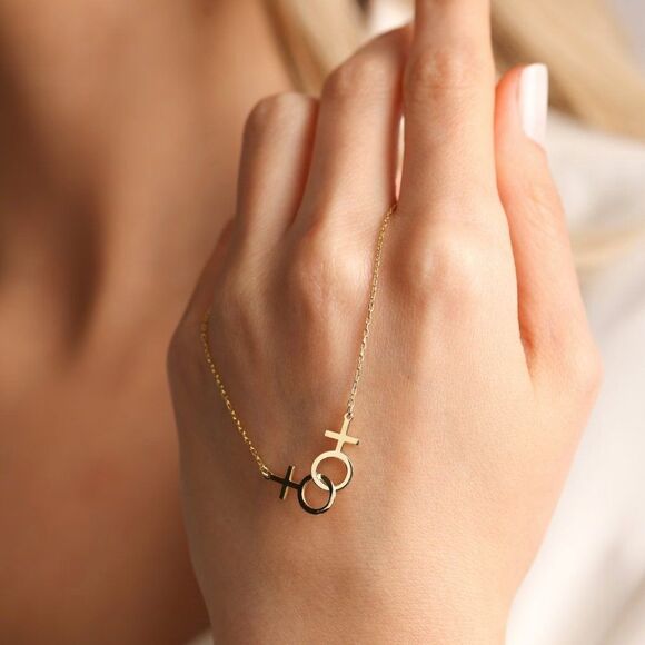 Sideways Interlocking Venus Symbol Necklace in Gold - Picture 2 of 7